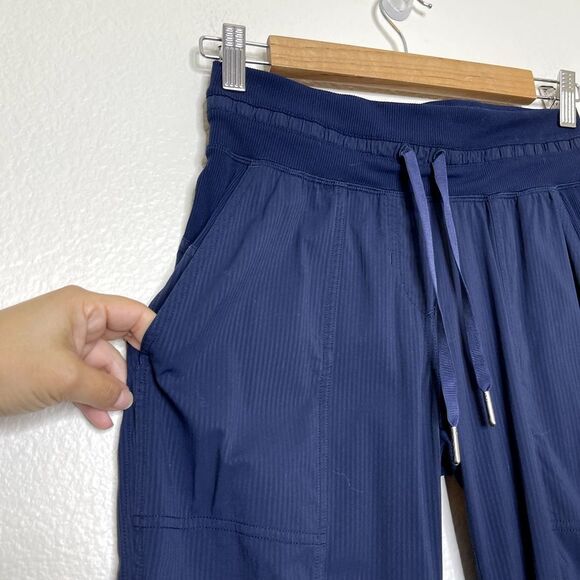 Lululemon Dance Studio Crop Pants Size 2 Track Swift Ankle Blue Drawstring Waist - Picture 1 of 12